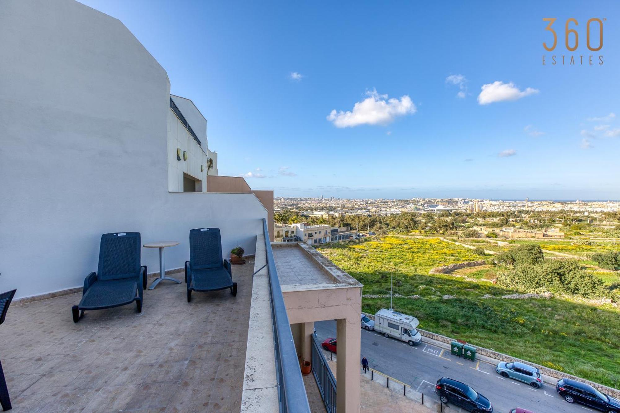 Beautiful Pent With Terrace & Spectacular Views By 360 Estates Apartment Luqa Exterior photo